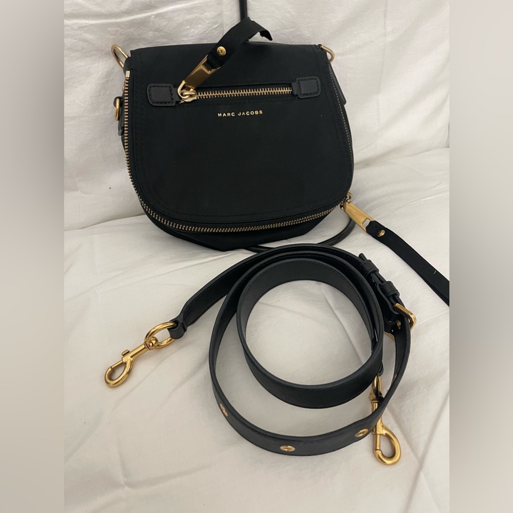 MARC JACOBS Justin Nylon Trooper Nomad Saddle Crossbody Bag Purse